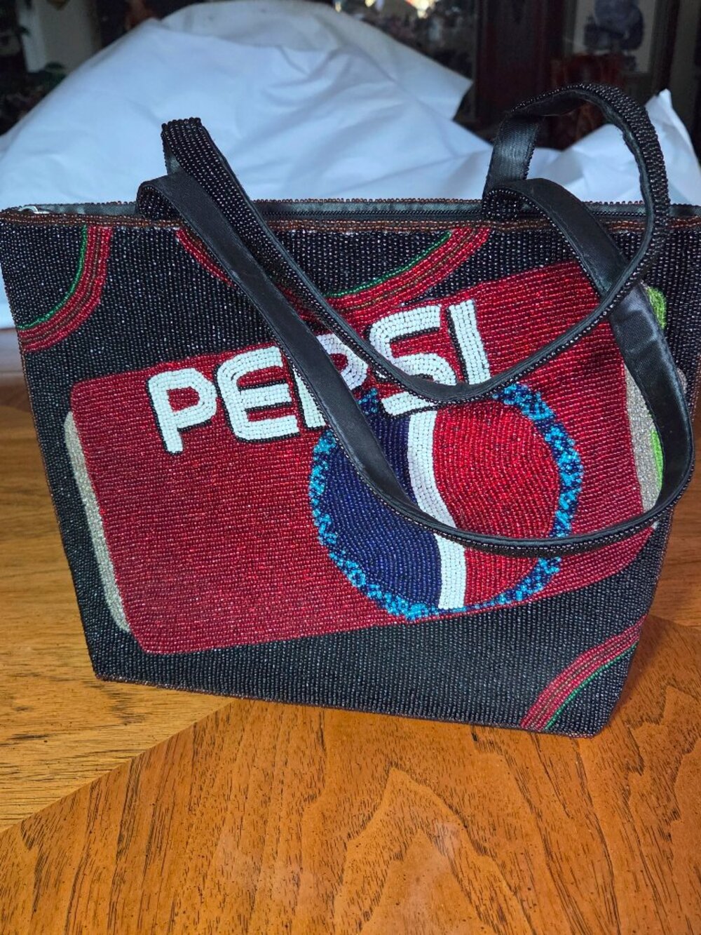 Beaded Pepsi Can Designed Top Handle Evening / Everyday Purse - Picture 3 of 12